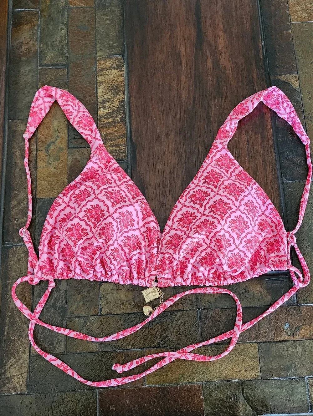 RoseSeek women piece